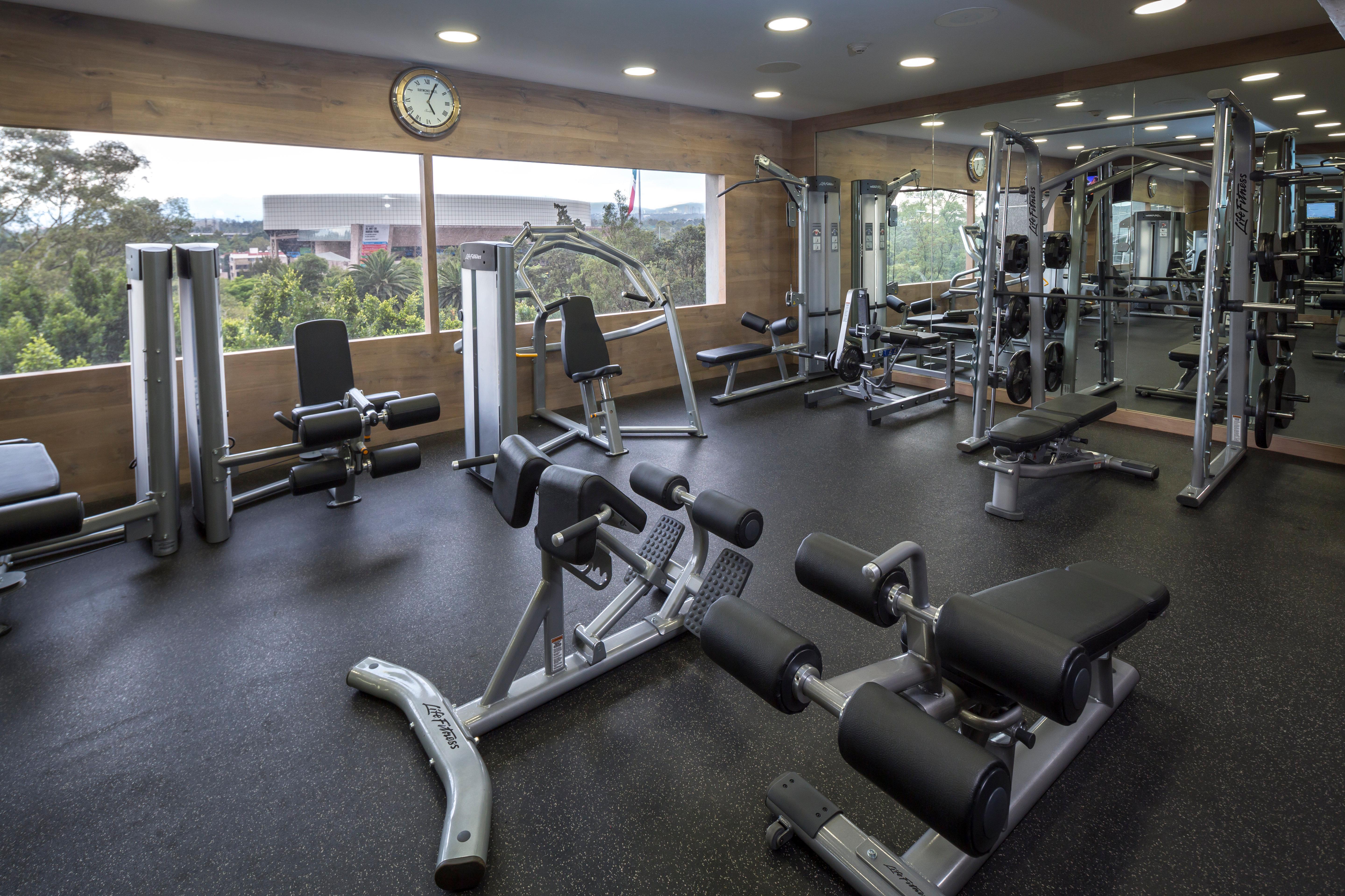 Presidente Intercontinental Mexico City By Ihg Dış mekan fotoğraf A gym in a hotel