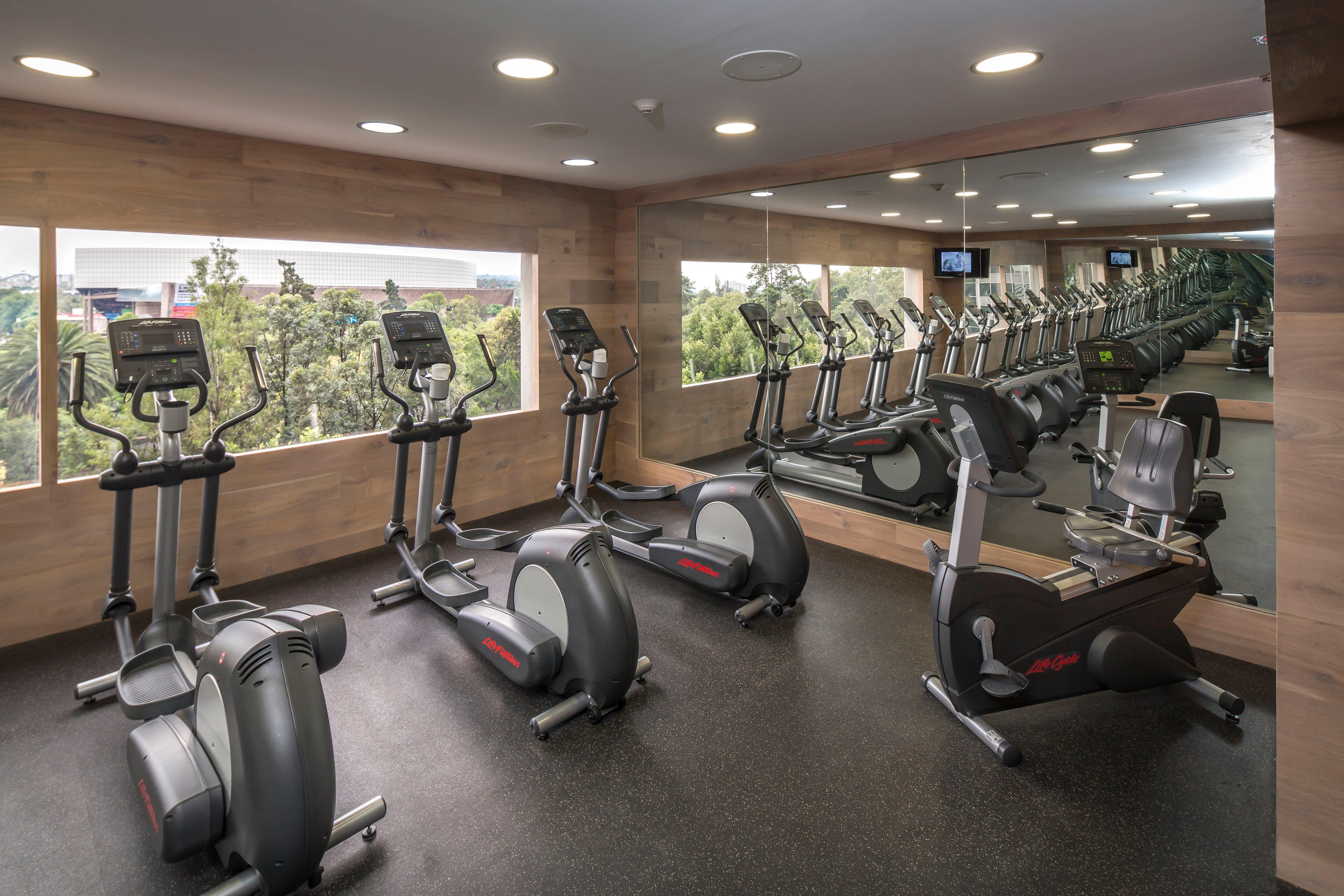 Presidente Intercontinental Mexico City By Ihg Dış mekan fotoğraf Elliptical cross trainer